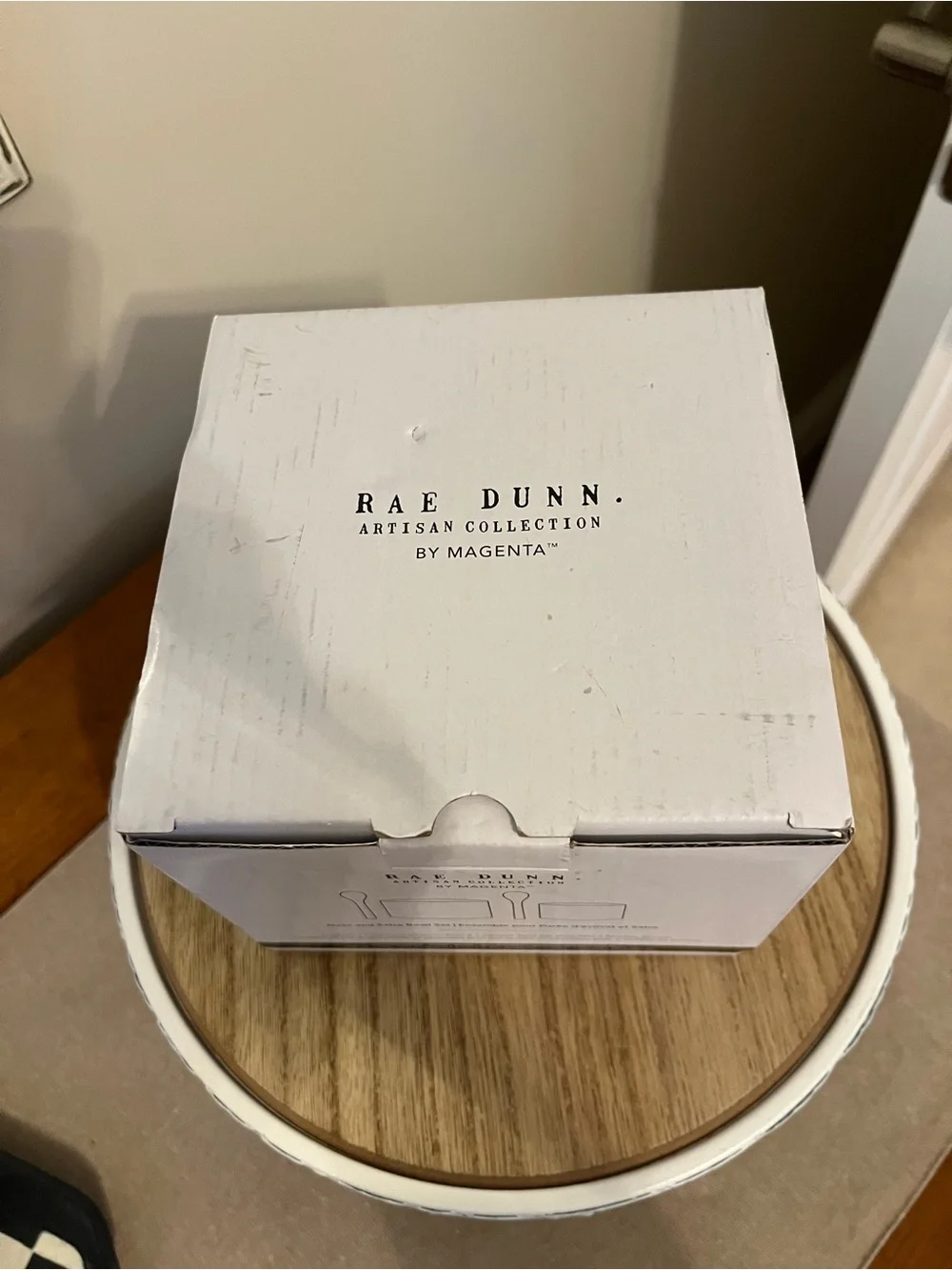 New Rae Dunn cream Ceramic “GUAC” and 'SALSA' Serving Bowls with bamboo spoons